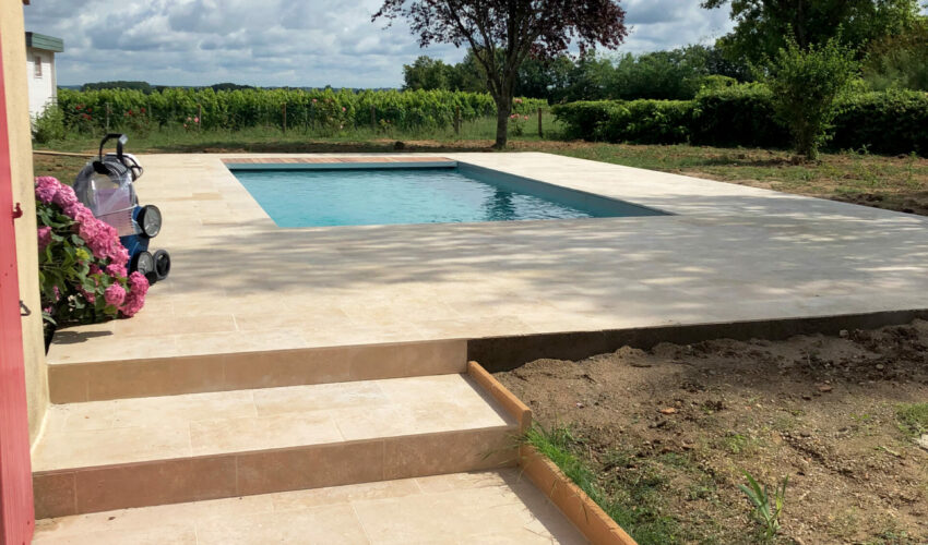 Réalisation d'une piscine par Piscines Anca