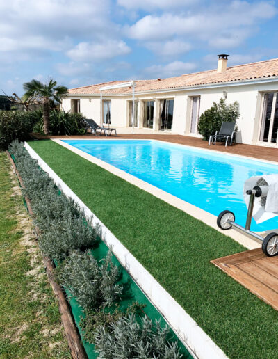 Construction of a swimming pool by Piscines ANCA