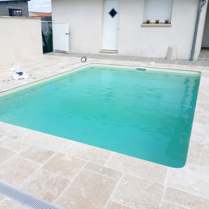 Changement de liner de piscine par Piscines ANCA